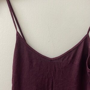 Wine-Colored Loose-Fit Tank-Top